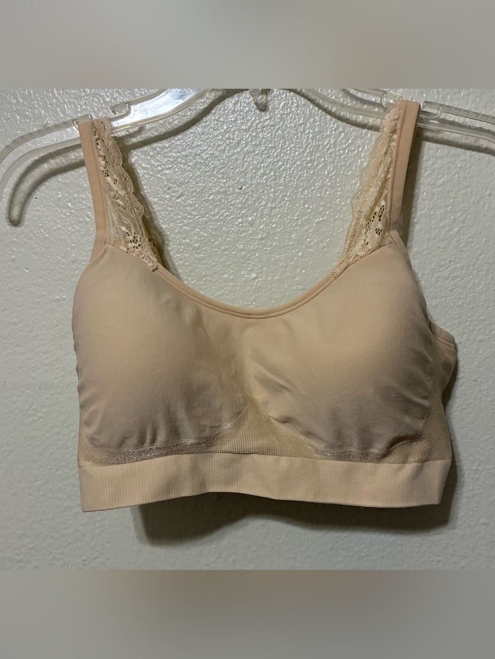 Underoutfit women’s bra